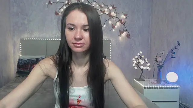 Snapshot of KaraCriegs chatting on March 6, 6:48 pm KaraCriegs online show from March 6, 6:48 pm