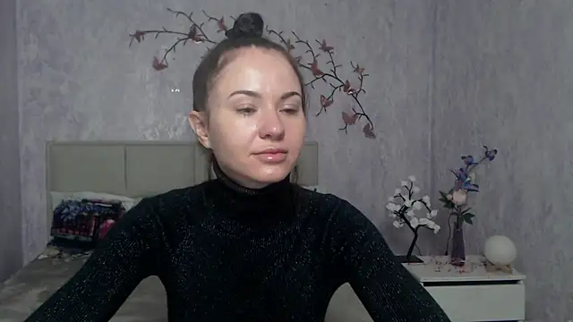 Snapshot of KaraCriegs chatting on March 19, 6:12 pm KaraCriegs online show from March 19, 6:12 pm