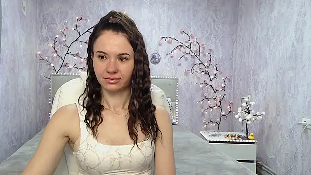 Snapshot of KaraCriegs chatting on May 16, 5:45 pm KaraCriegs online show from May 16, 5:45 pm