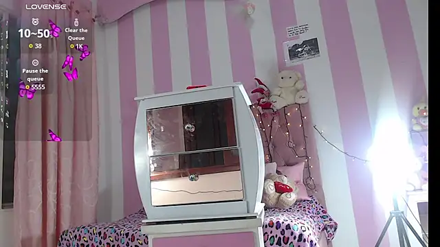 zaleya mateus online show from December 2, 10:53 am