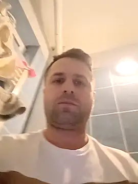 LucianM6 online show from March 2, 4:14 pm