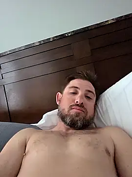 caliguy37 online show from April 4, 4:37 pm