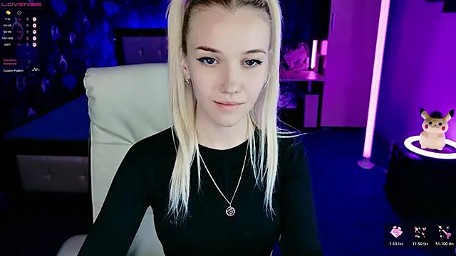 ShhhO O online show from November 5, 5:24 pm