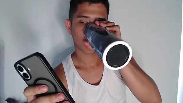 harold 18  online show from October 18, 7:47 pm