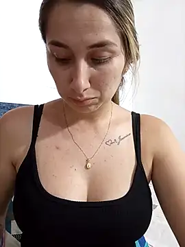 Iris love18 online show from October 29, 7:15 pm