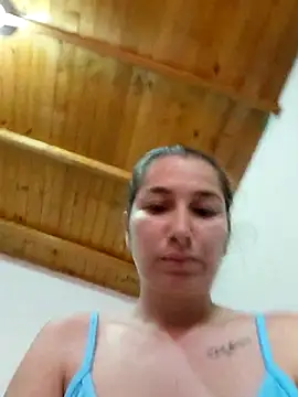 Iris love18 online show from December 19, 2:24 pm