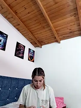 Iris love18 online show from May 24, 2:33 pm