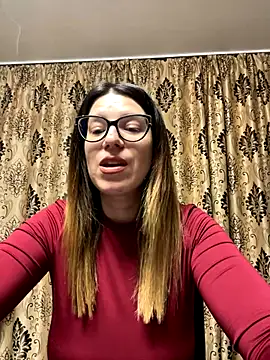 NadiraNoor online show from October 24, 9:33 pm