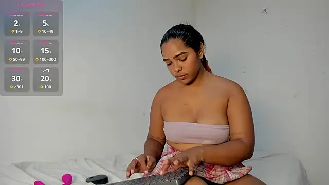 Snapshot of Maya_Graham chatting on February 26, 7:51 am Maya Graham online show from February 26, 7:51 am