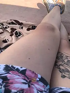 Snapshot of Chanel_87xxx chatting on January 23, 9:07 pm Chanel 87xxx online show from January 23, 9:07 pm