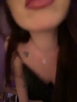 AvaGianna online show from February 11, 4:35 pm