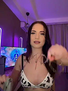 AvaGianna online show from February 25, 5:04 pm