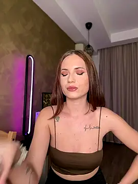 AvaGianna online show from November 18, 4:11 pm