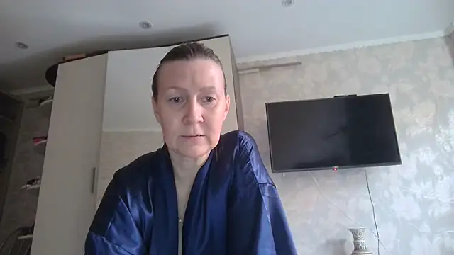 Snapshot of WindChristy chatting on October 8, 10:24 am WindChristy online show from October 8, 10:24 am