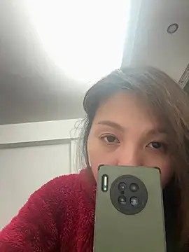 Snapshot of Toookiss chatting on February 15, 6:26 pm Toookiss online show from February 15, 6:26 pm