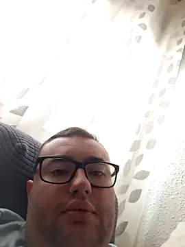 Javier bear online show from October 7, 8:00 am