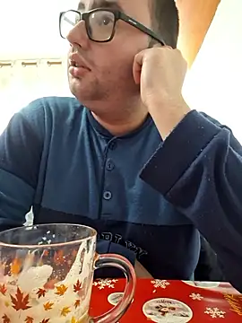 Javier bear online show from January 18, 10:41 am