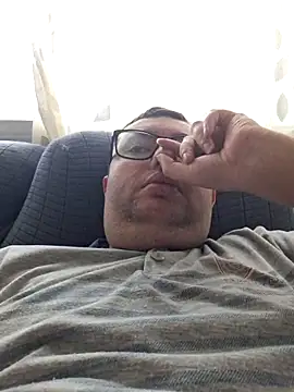 Javier bear online show from March 1, 9:44 am