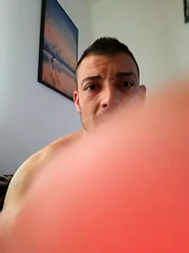 Zoltanioan26 online show from April 3, 7:39 am