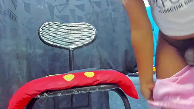 monsterdick 22cm online show from October 18, 2:07 pm