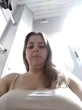 Snapshot of Lady_nice_cat chatting on February 7, 5:07 pm Lady nice cat online show from February 7, 5:07 pm