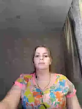 Snapshot of Lady_nice_cat chatting on February 11, 12:48 pm Lady nice cat online show from February 11, 12:48 pm