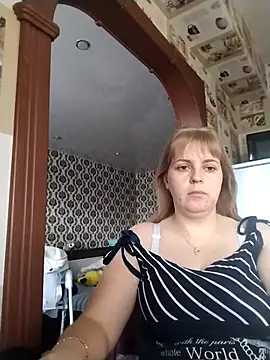 Snapshot of Lady_nice_cat chatting on September 18, 3:30 am Lady nice cat online show from September 18, 3:30 am