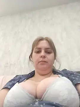 Snapshot of Lady_nice_cat chatting on October 18, 4:30 pm Lady nice cat online show from October 18, 4:30 pm