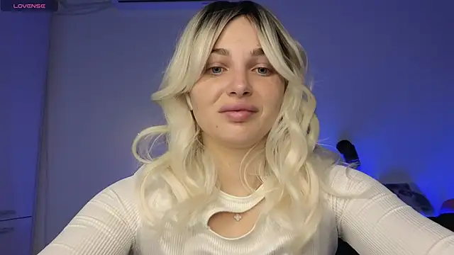 Snapshot of Yoda21 chatting on November 21, 12:37 pm Yoda21 online show from November 21, 12:37 pm