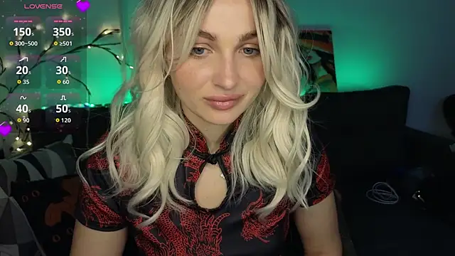 Snapshot of Yoda21 chatting on November 29, 12:19 pm Yoda21 online show from November 29, 12:19 pm