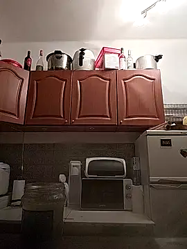 LauraBaby online show from February 26, 5:23 pm