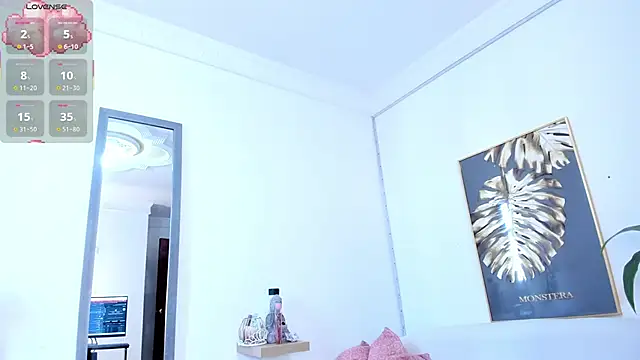 Amina hafsa online show from October 31, 12:39 pm