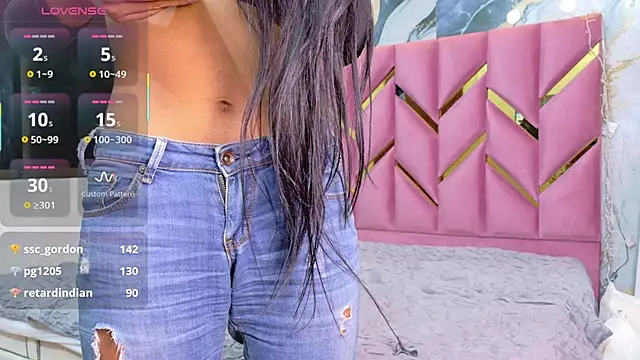 daddyissuesss  online show from October 9, 7:45 pm