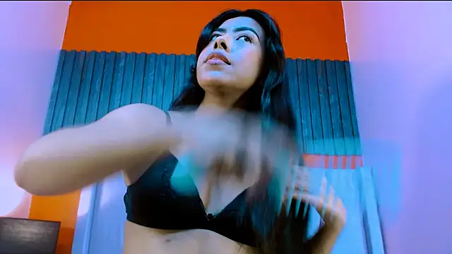 VeronicaRobles online show from March 11, 6:03 pm