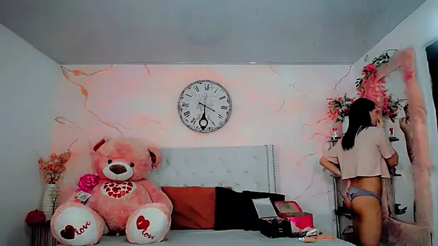 maria camilacms online show from January 6, 6:11 pm