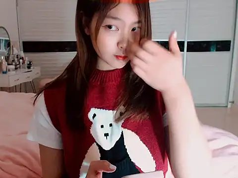 Snapshot of -Lucky_Girl chatting on December 20, 10:49 am -Lucky Girl online show from December 20, 10:49 am