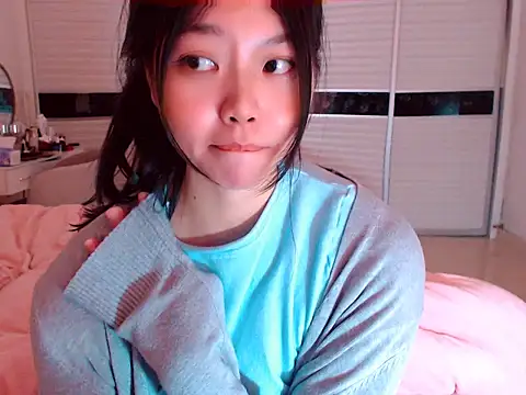 Snapshot of -Lucky_Girl chatting on January 26, 6:07 am -Lucky Girl online show from January 26, 6:07 am