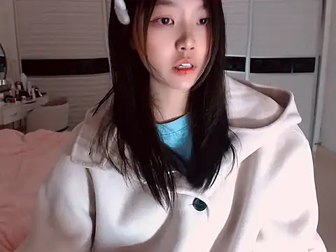 Snapshot of -Lucky_Girl chatting on January 30, 12:16 pm -Lucky Girl online show from January 30, 12:16 pm