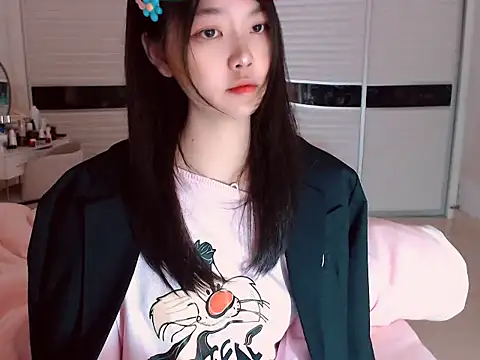Snapshot of -Lucky_Girl chatting on February 4, 1:56 am -Lucky Girl online show from February 4, 1:56 am