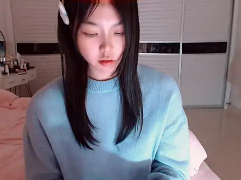 Snapshot of -Lucky_Girl chatting on February 4, 8:56 am -Lucky Girl online show from February 4, 8:56 am
