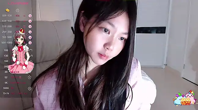 Snapshot of -Lucky_Girl chatting on March 4, 11:40 am -Lucky Girl online show from March 4, 11:40 am
