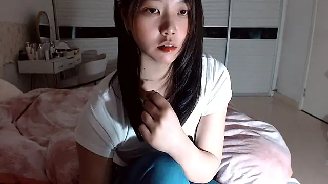 -Lucky Girl online show from March 15, 12:22 pm