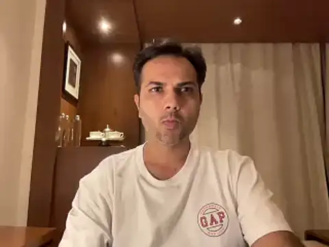 immog727 online show from December 25, 5:26 pm