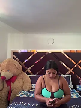 emmyjhonson07 online show from October 14, 2:18 pm