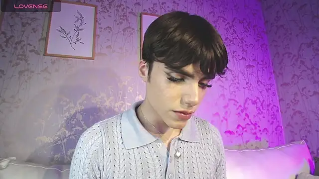 Snapshot of ChristianM_18 chatting on February 7, 7:07 am ChristianM 18 online show from February 7, 7:07 am