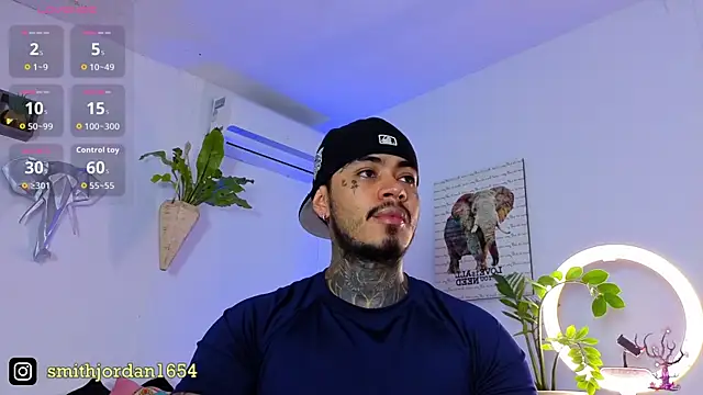 JordanSmiith  online show from October 14, 8:42 pm