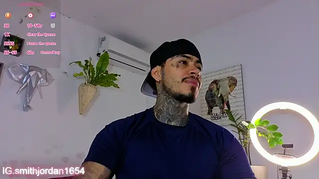 JordanSmiith  online show from November 22, 8:41 pm