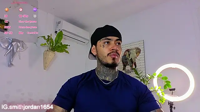 JordanSmiith  online show from November 25, 7:58 pm