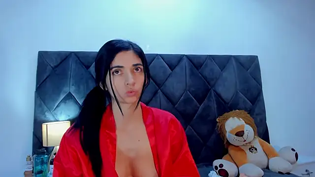 Snapshot of Linisprincehot69 chatting on December 15, 1:11 pm Linisprincehot69 online show from December 15, 1:11 pm