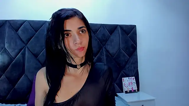 Snapshot of Linisprincehot69 chatting on January 26, 9:40 am Linisprincehot69 online show from January 26, 9:40 am